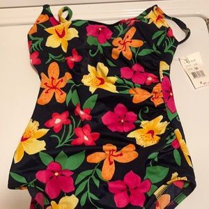 Swimming suit